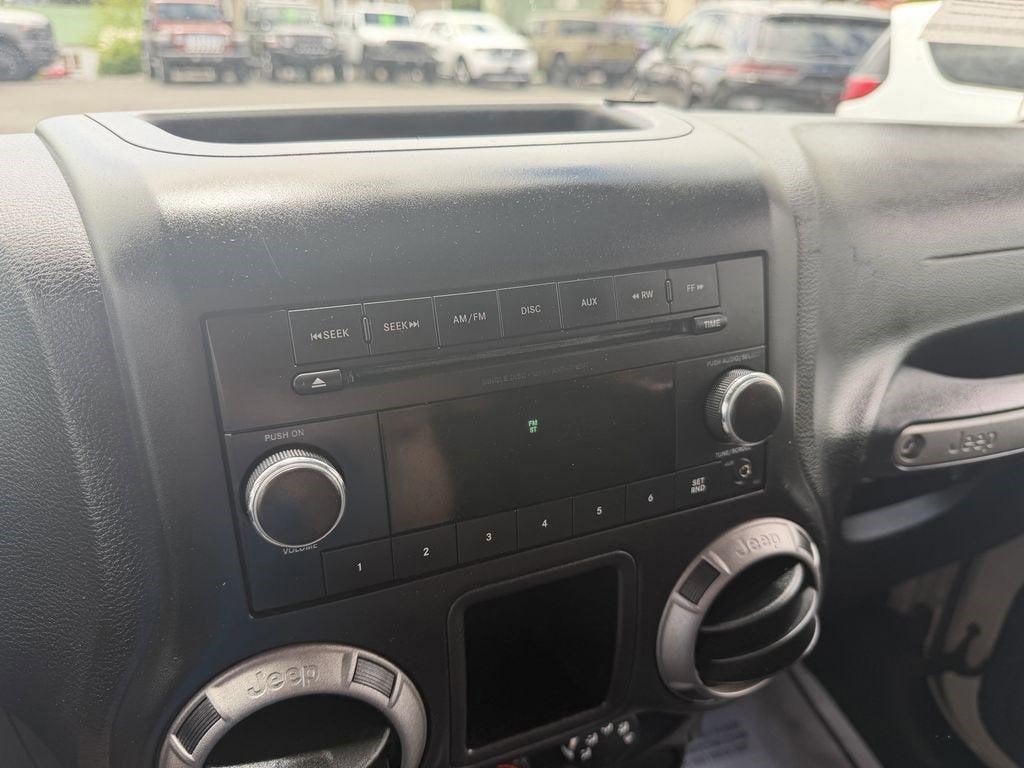 2016 Jeep Wrangler Sport