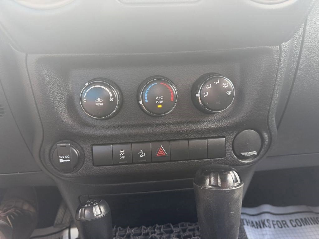 2016 Jeep Wrangler Sport