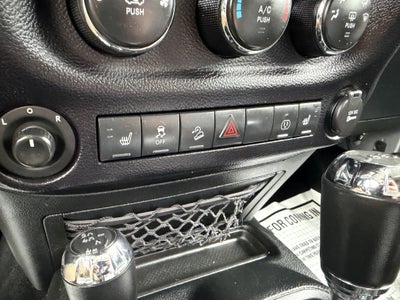 2016 Jeep WRANGLER UNL SAHARA