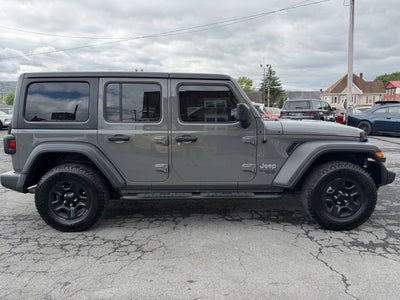 2018 Jeep WRANGLER UNL SPORT