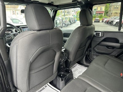 2019 Jeep Wrangler Sahara
