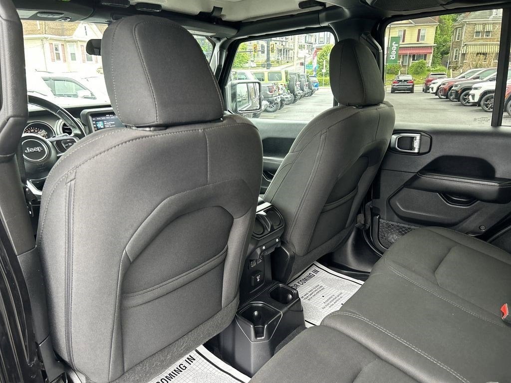 2019 Jeep Wrangler Sahara