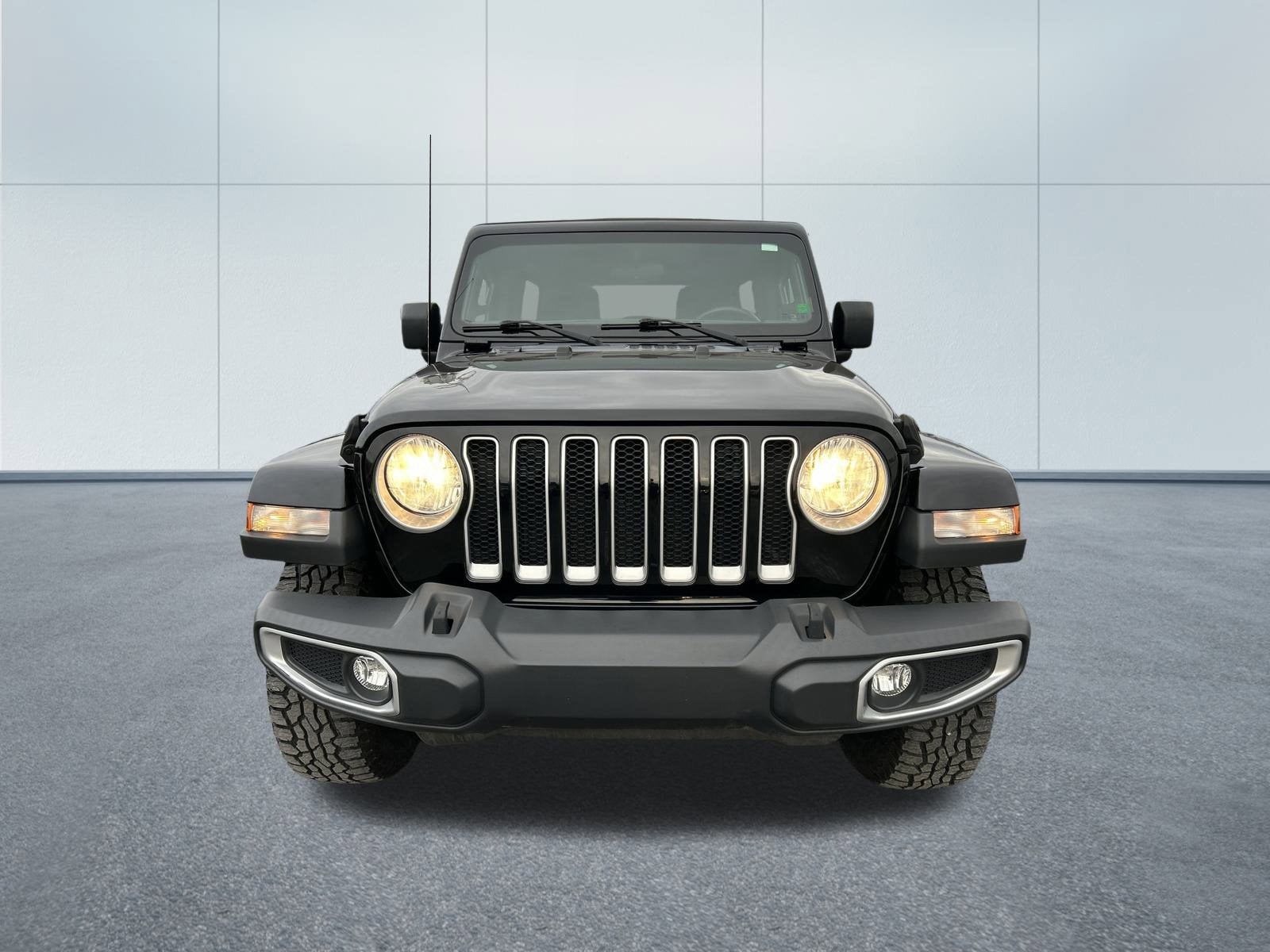 2018 Jeep WRANGLER UNL SAHARA