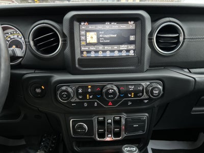 2018 Jeep WRANGLER UNL SAHARA