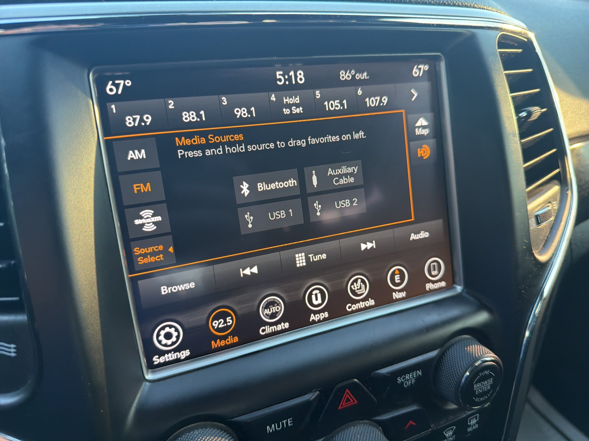 2018 Jeep Grand Cherokee Altitude