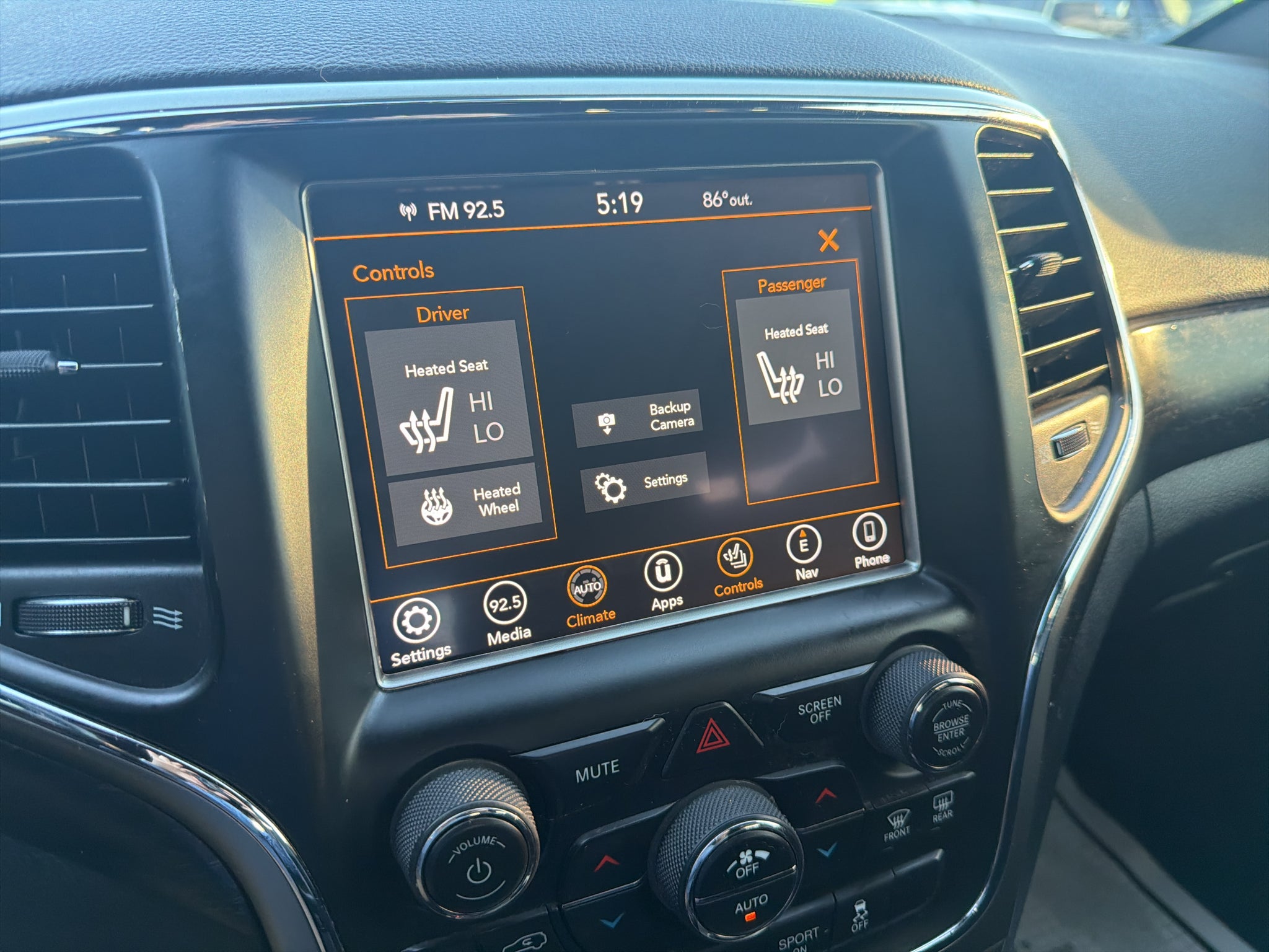 2018 Jeep Grand Cherokee Altitude