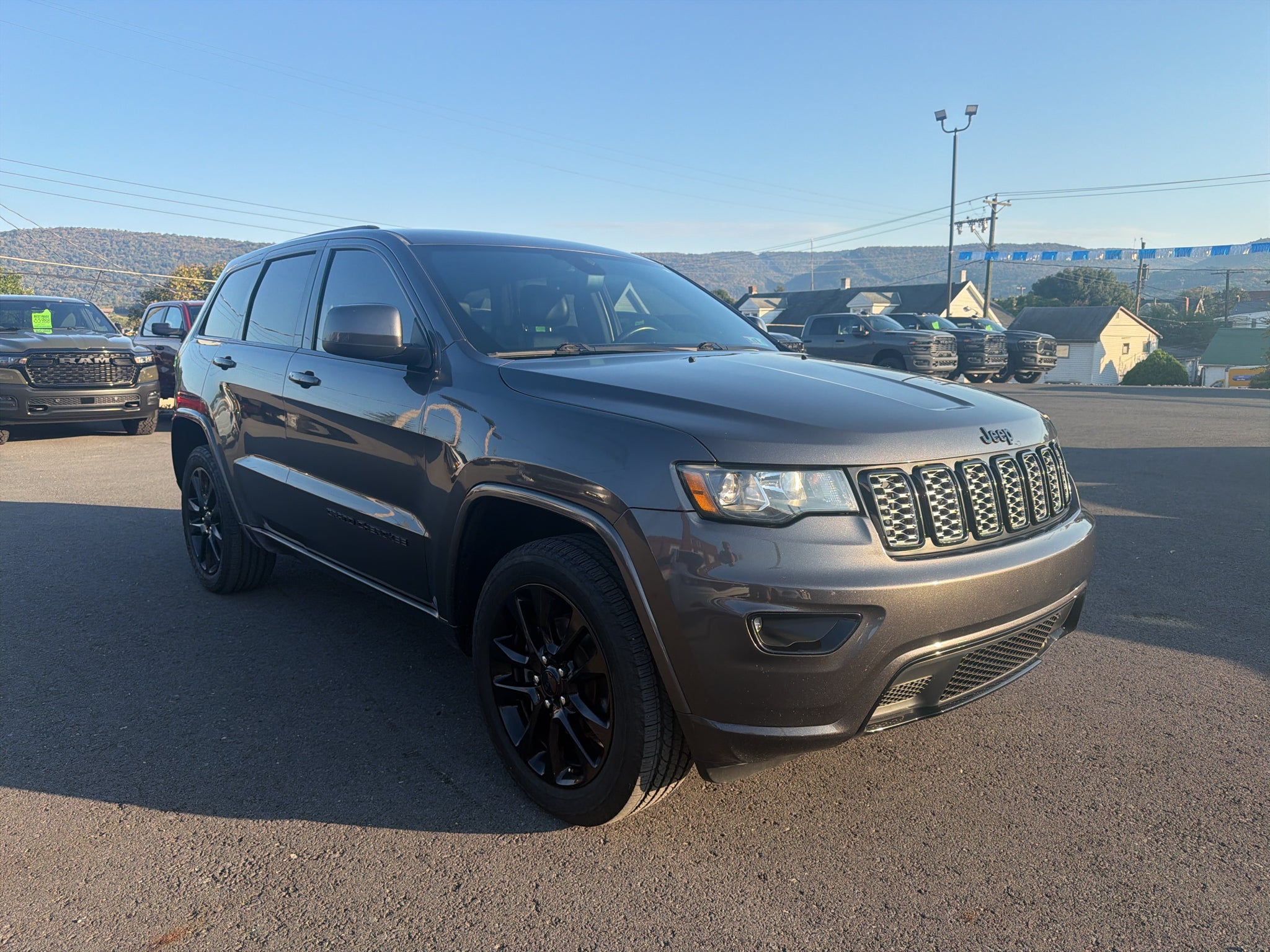 2018 Jeep Grand Cherokee Altitude
