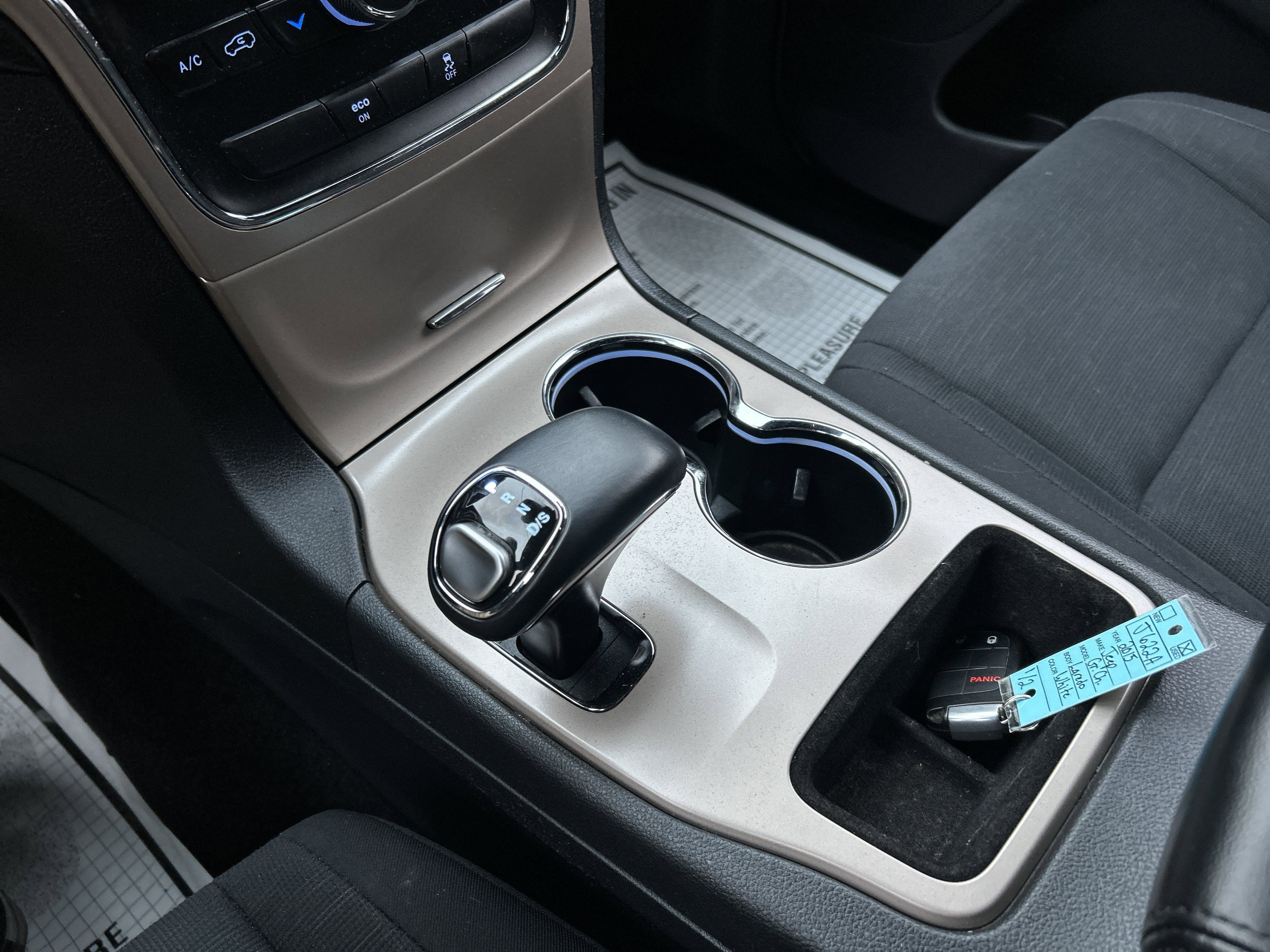 2015 Jeep GRAND CHEROKEE LAREDO