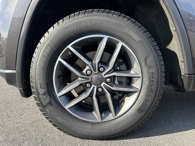 2019 Jeep GRAND CHEROKEE LAREDO E