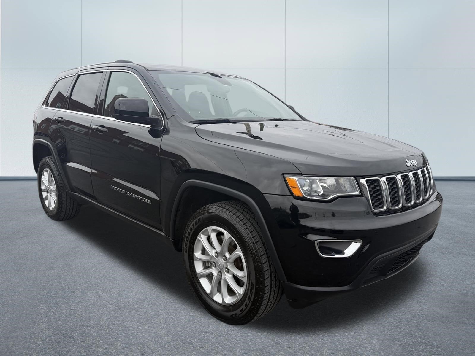 2021 Jeep GRAND CHEROKEE LAREDO E
