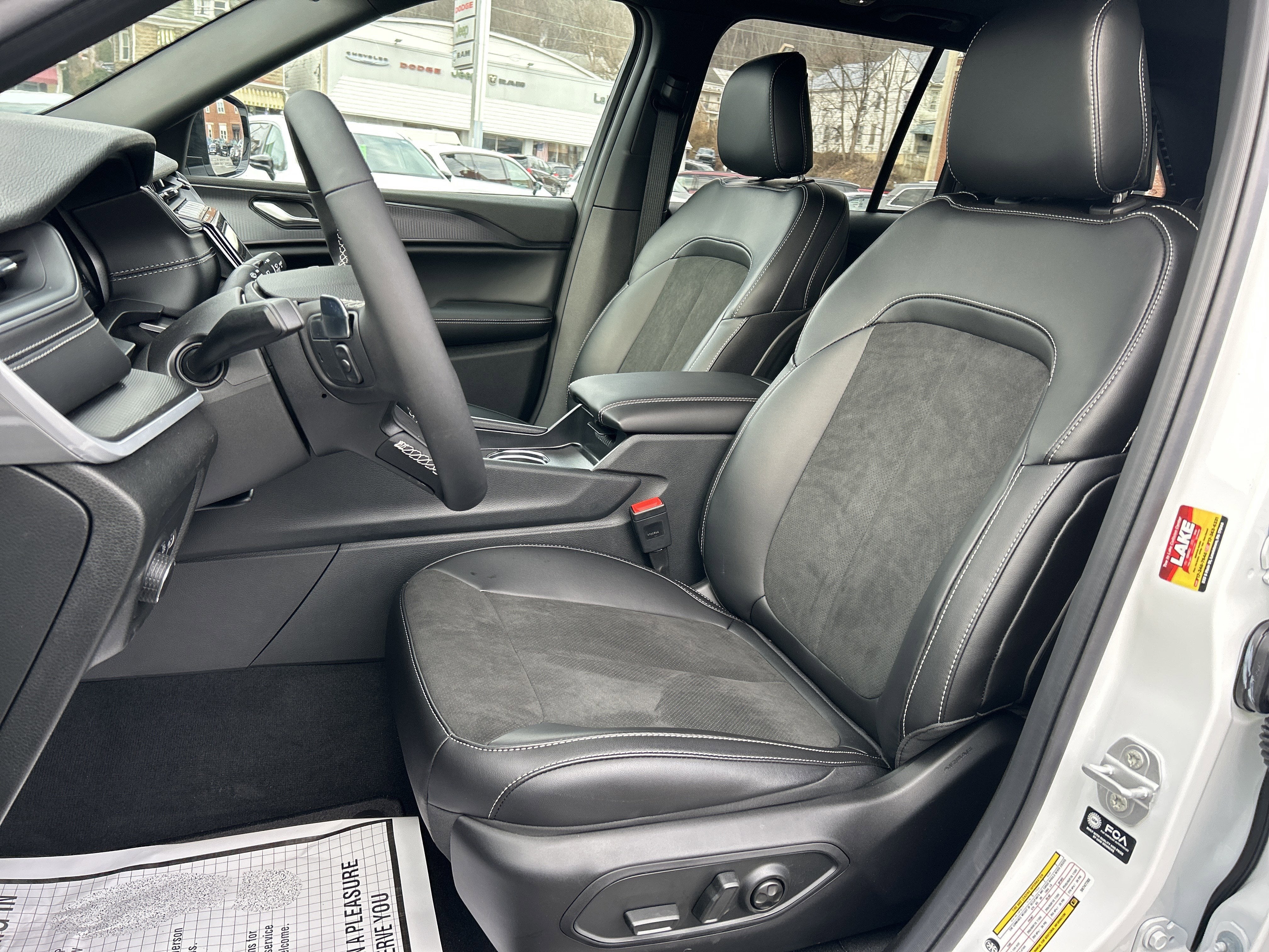 2025 Jeep Grand Cherokee Altitude X