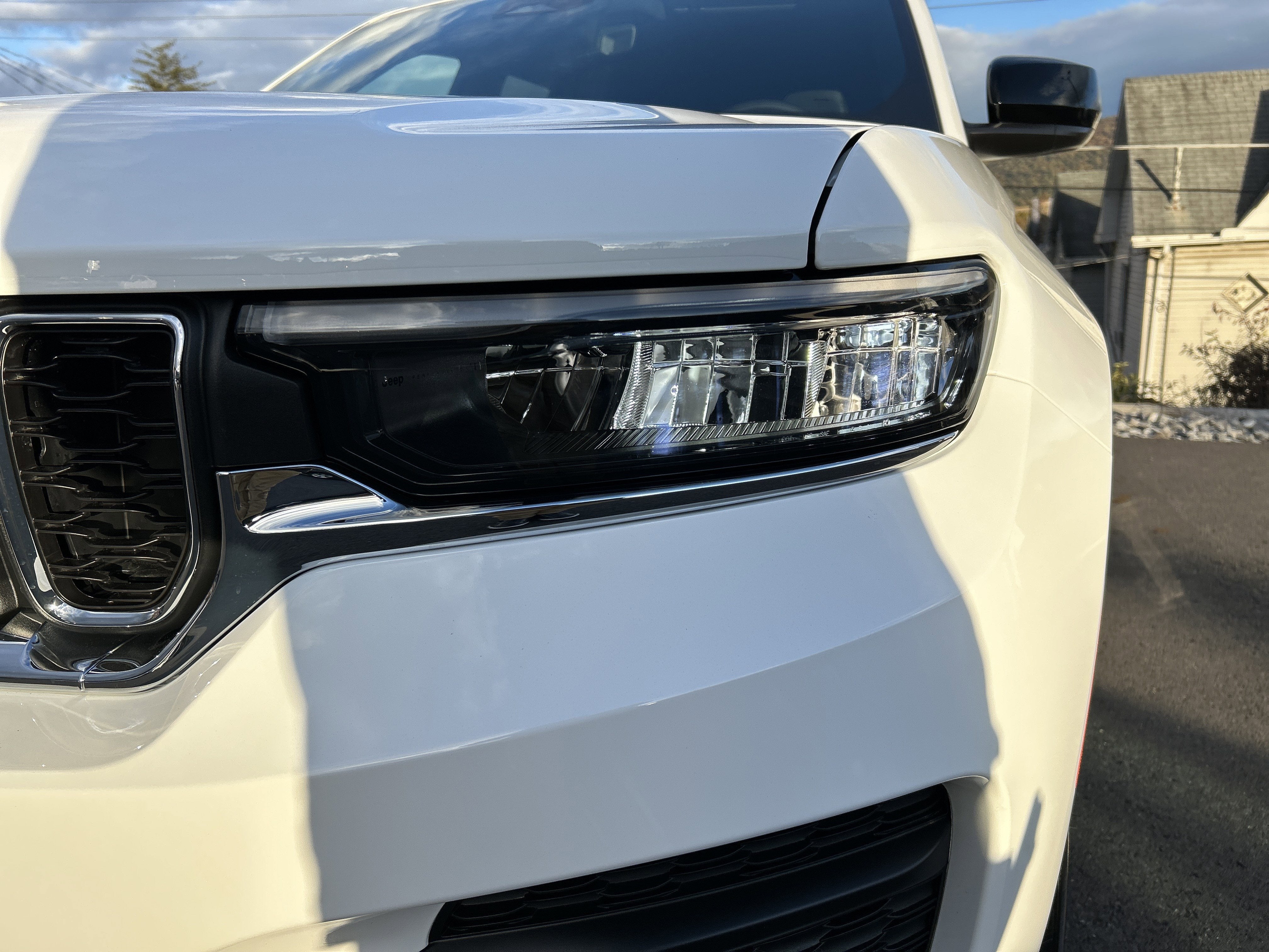 2025 Jeep Grand Cherokee Base