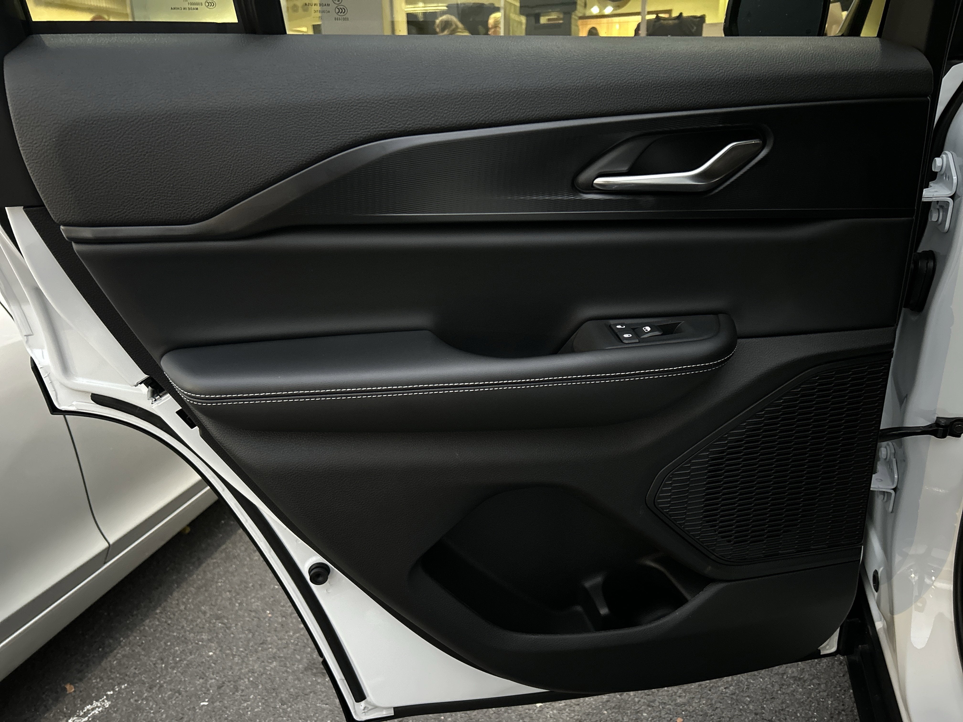 2025 Jeep Grand Cherokee Base