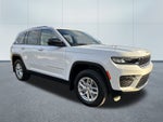 2025 Jeep Grand Cherokee Base