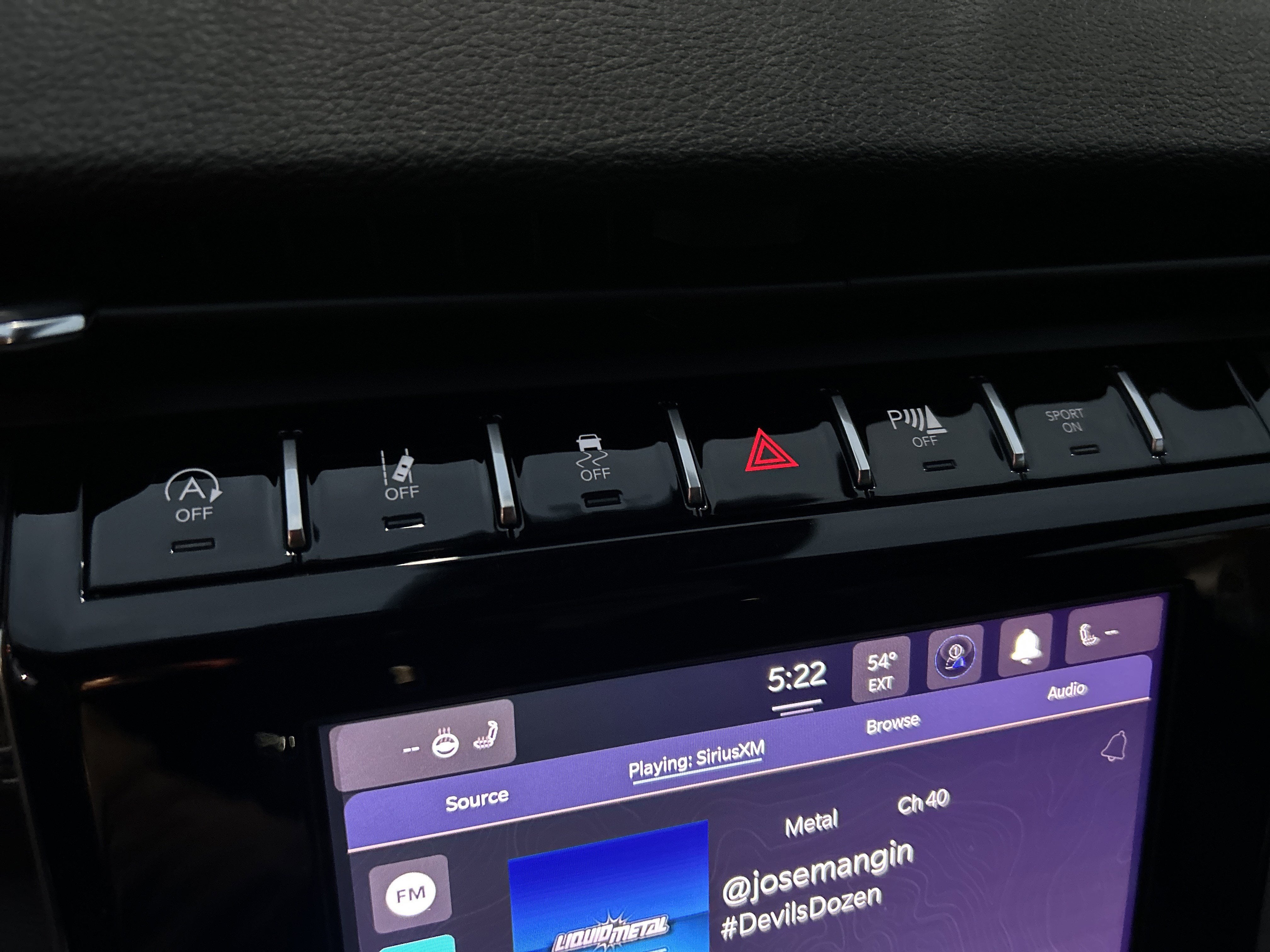 2025 Jeep Grand Cherokee Base