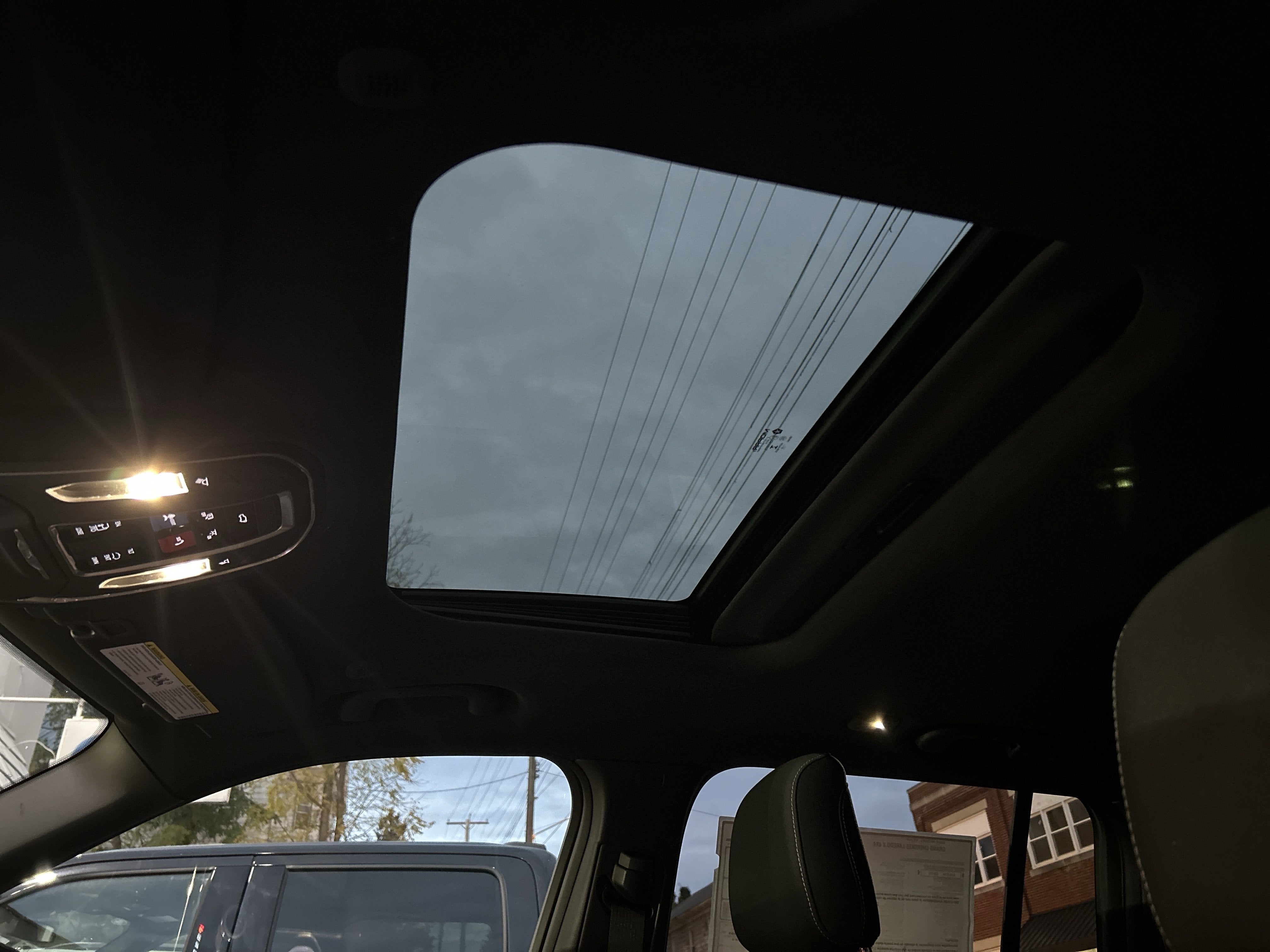 2025 Jeep Grand Cherokee Base