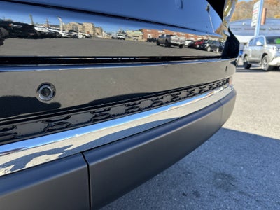 2025 Jeep Grand Cherokee Base