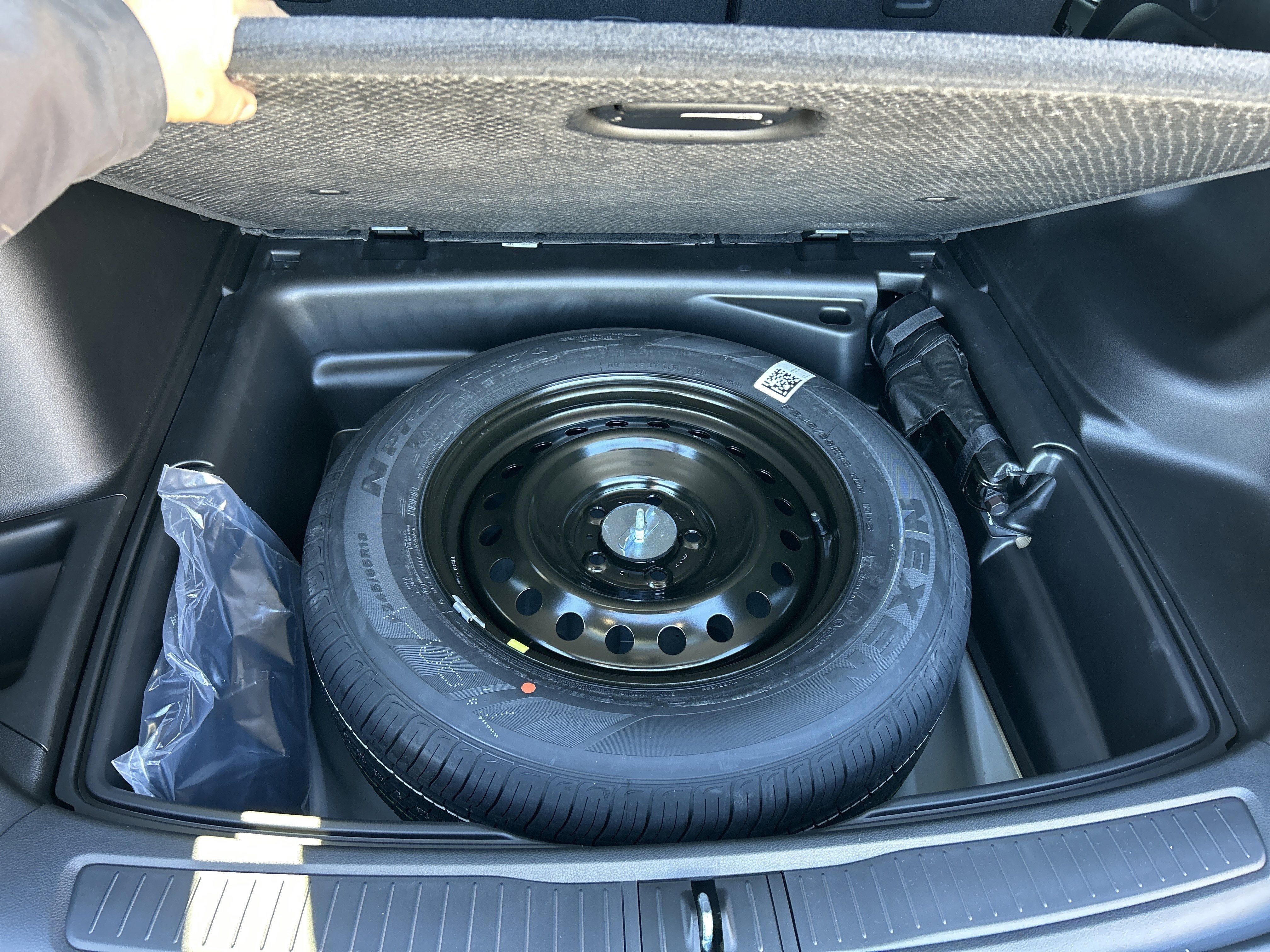 2025 Jeep Grand Cherokee Base