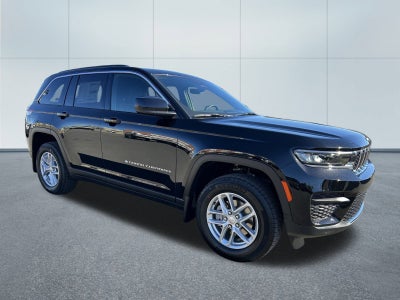 2025 Jeep Grand Cherokee Base