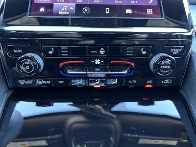 2025 Jeep Grand Cherokee Base