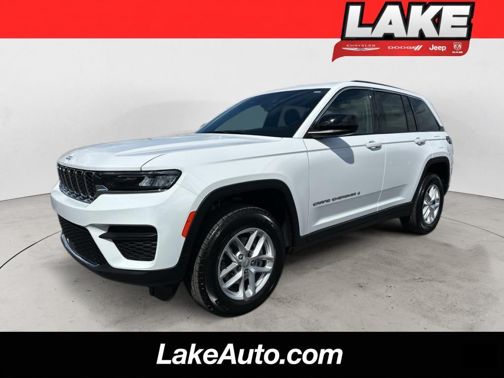 2026 Jeep Grand Cherokee Laredo