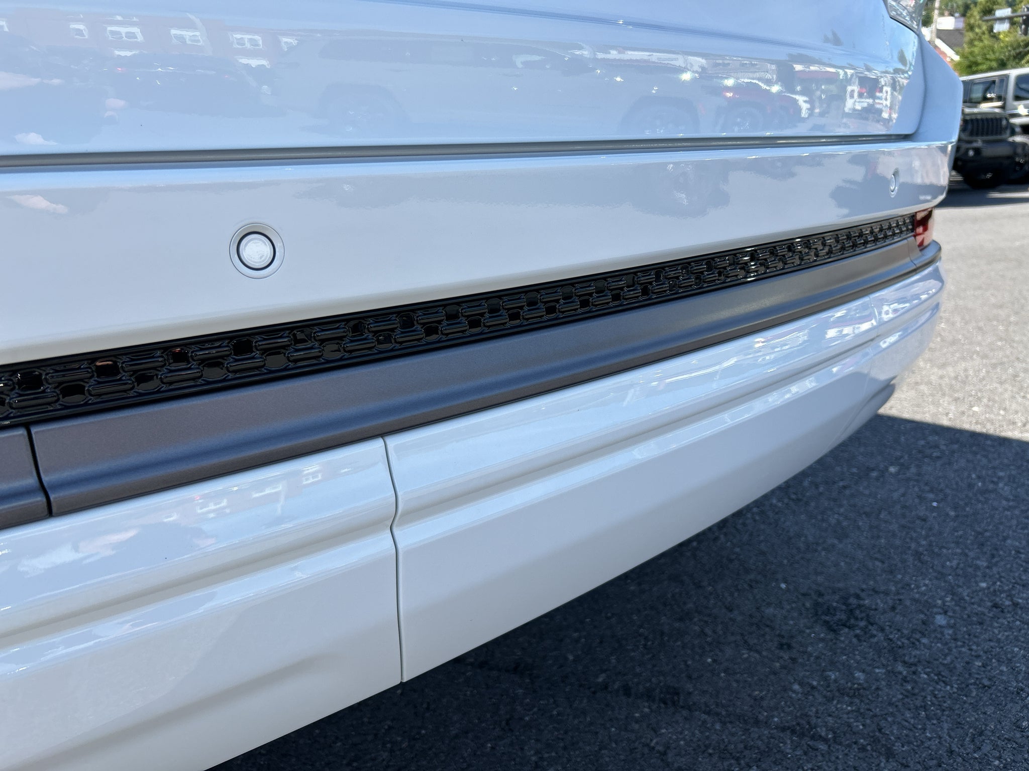 2027 Jeep Grand Cherokee Limited Reserve