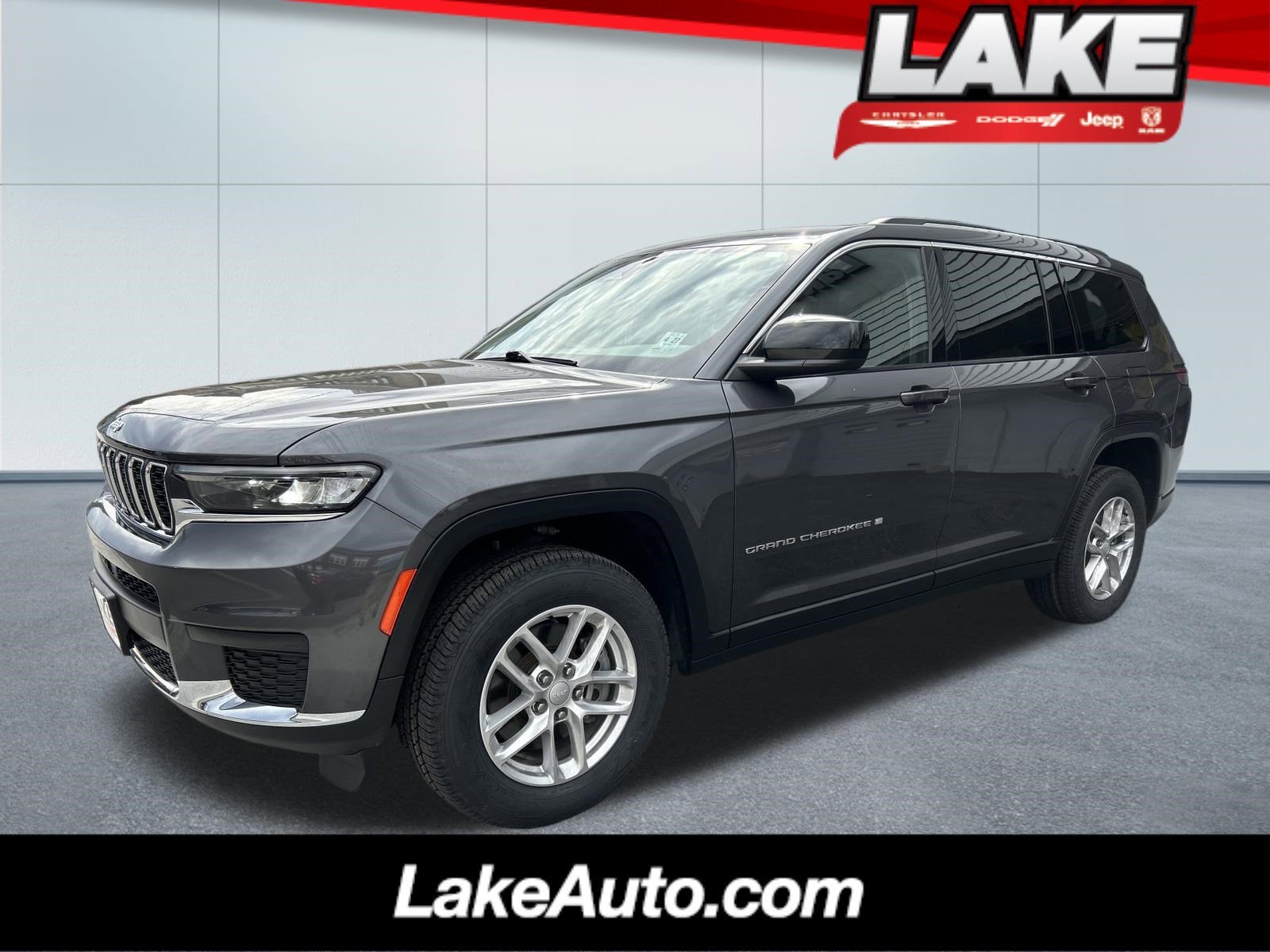 2022 Jeep GRAND CHEROKEE L LAREDO
