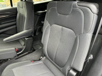 2022 Jeep GRAND CHEROKEE L LAREDO