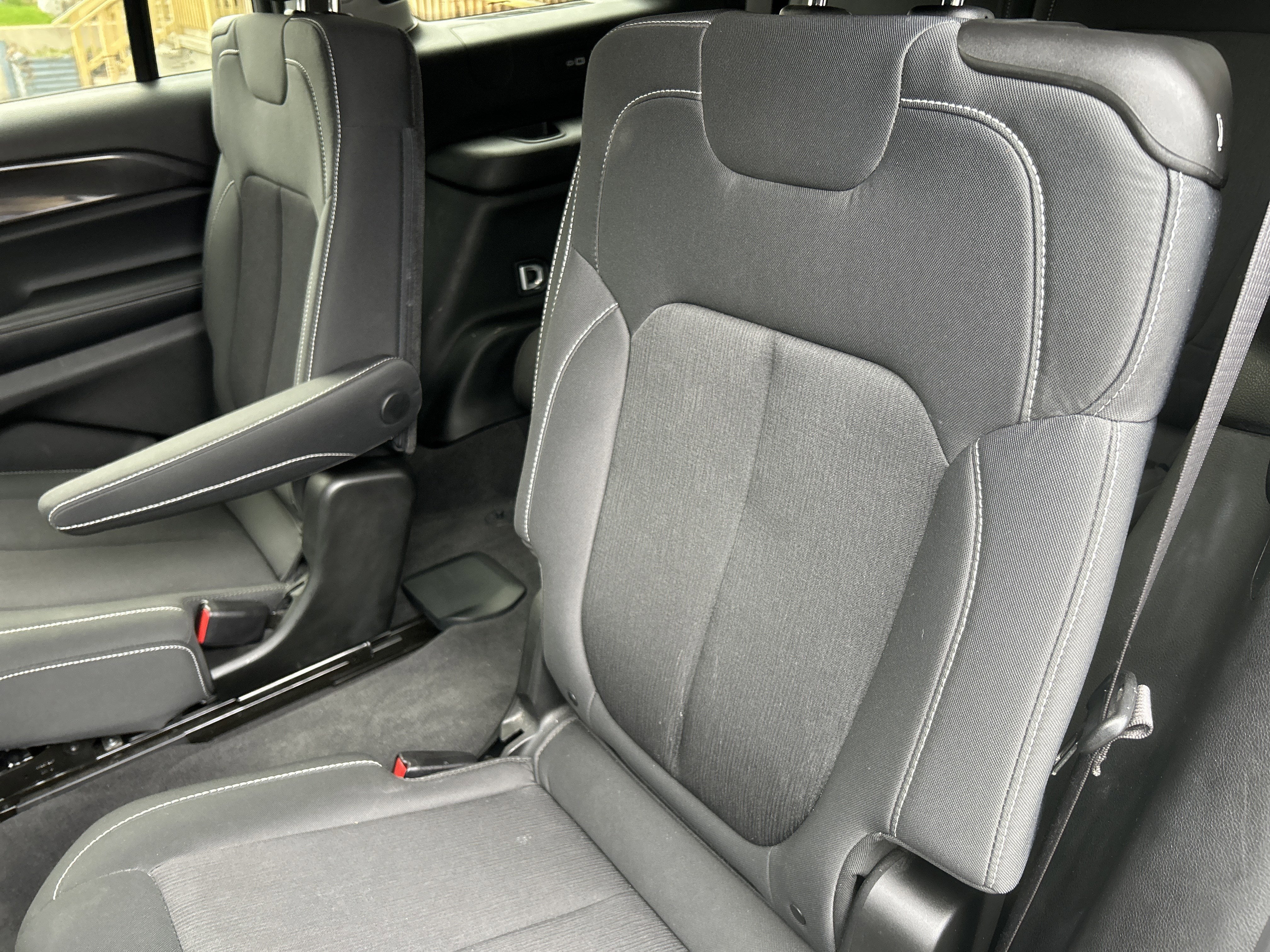 2022 Jeep GRAND CHEROKEE L LAREDO