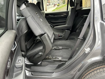 2022 Jeep GRAND CHEROKEE L LAREDO