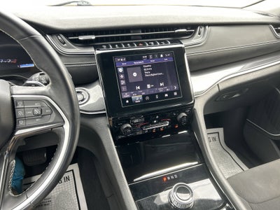 2022 Jeep GRAND CHEROKEE L LAREDO