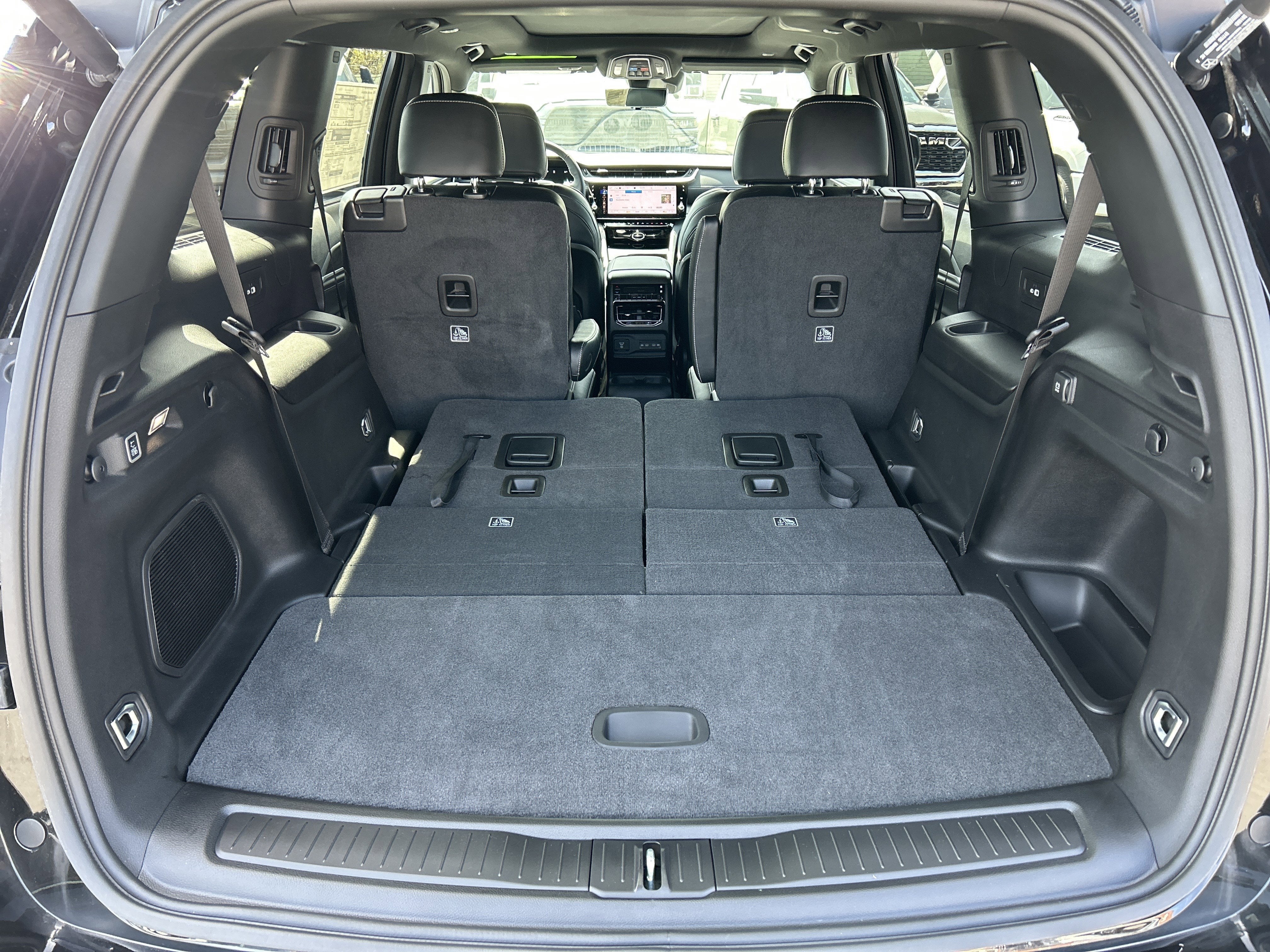 2026 Jeep Grand Cherokee L Limited Reserve