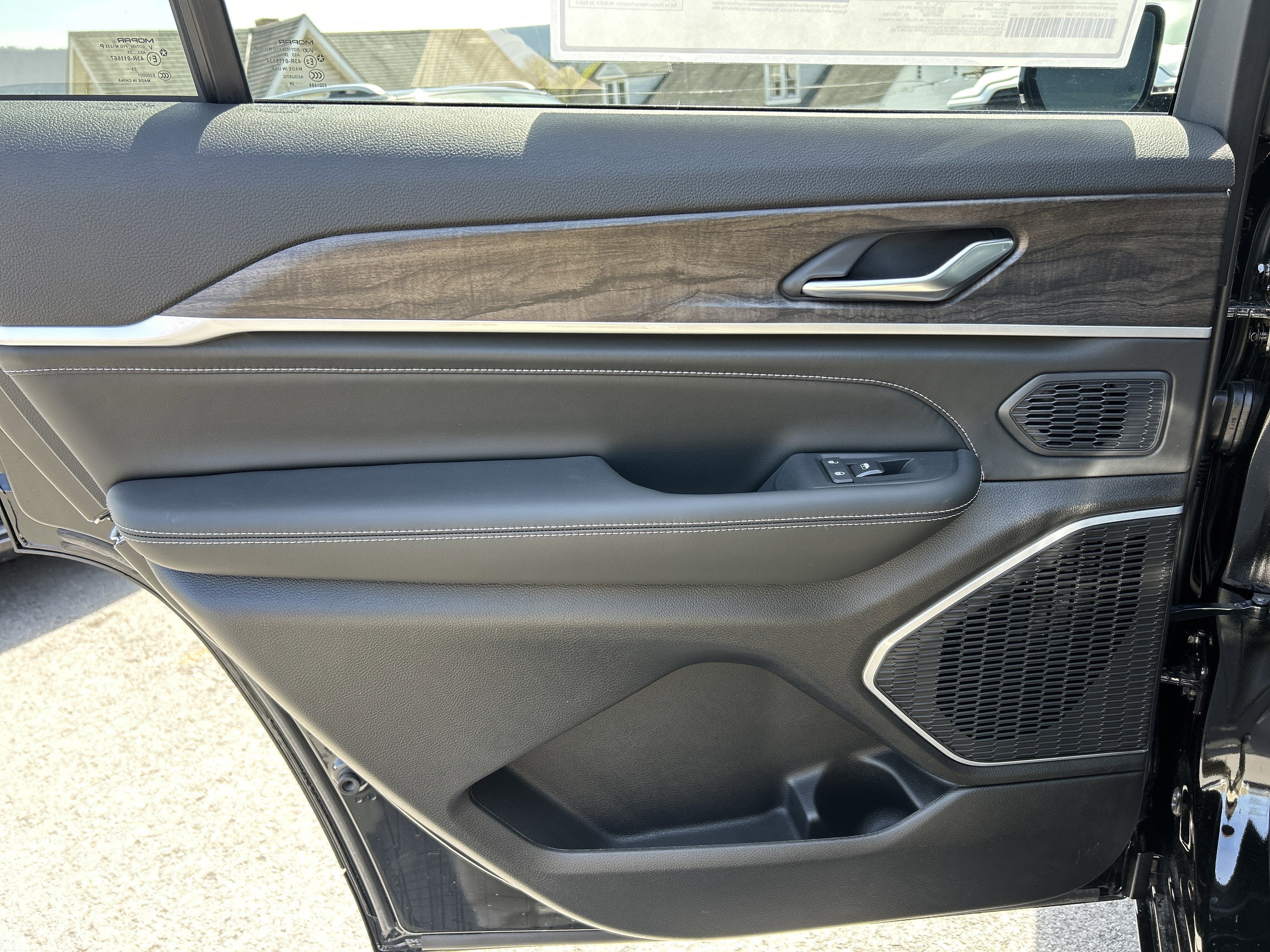 2026 Jeep Grand Cherokee L Limited Reserve