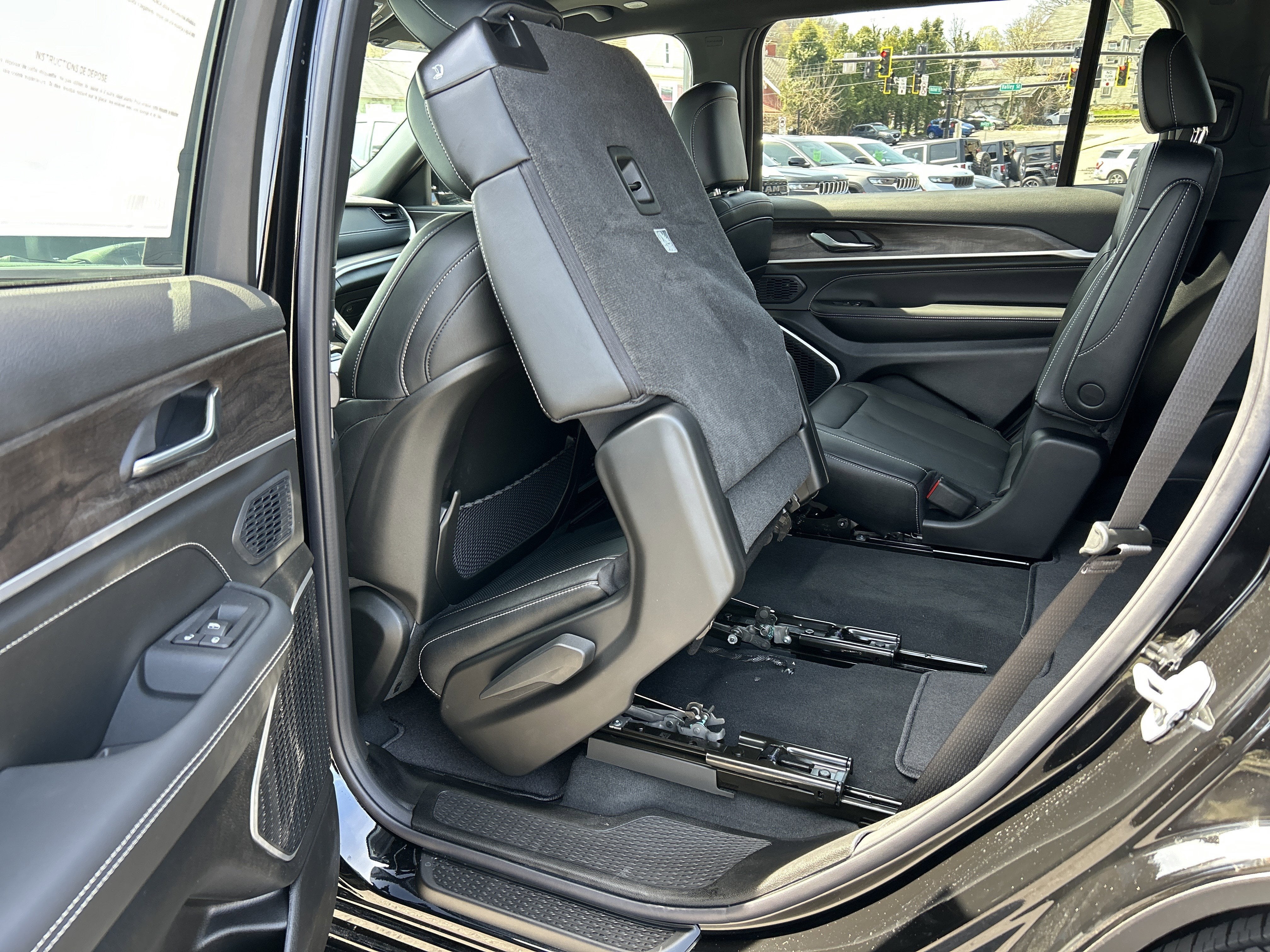 2026 Jeep Grand Cherokee L Limited Reserve