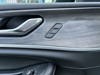 2026 Jeep Grand Cherokee L Limited Reserve