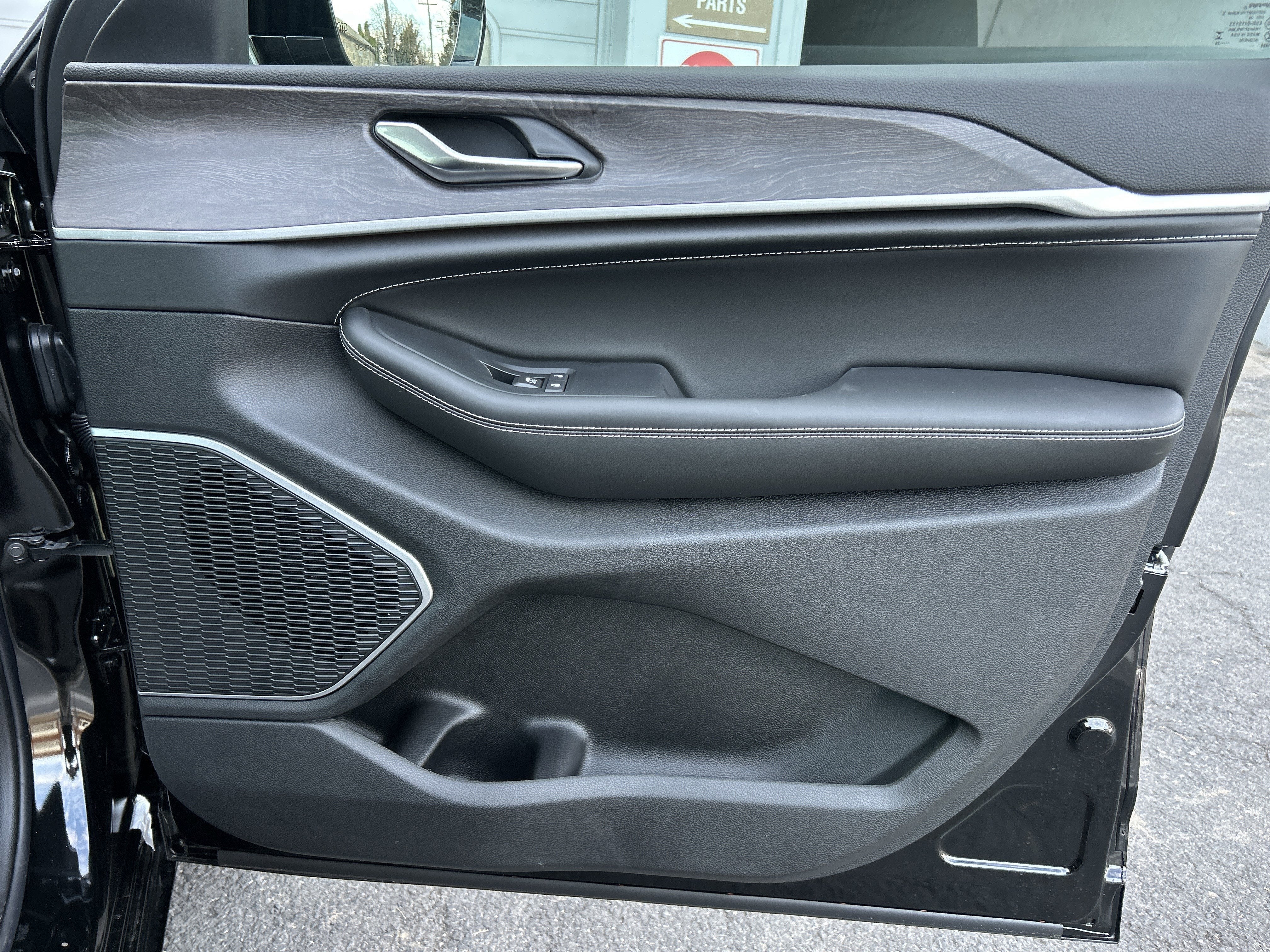 2026 Jeep Grand Cherokee L Limited Reserve