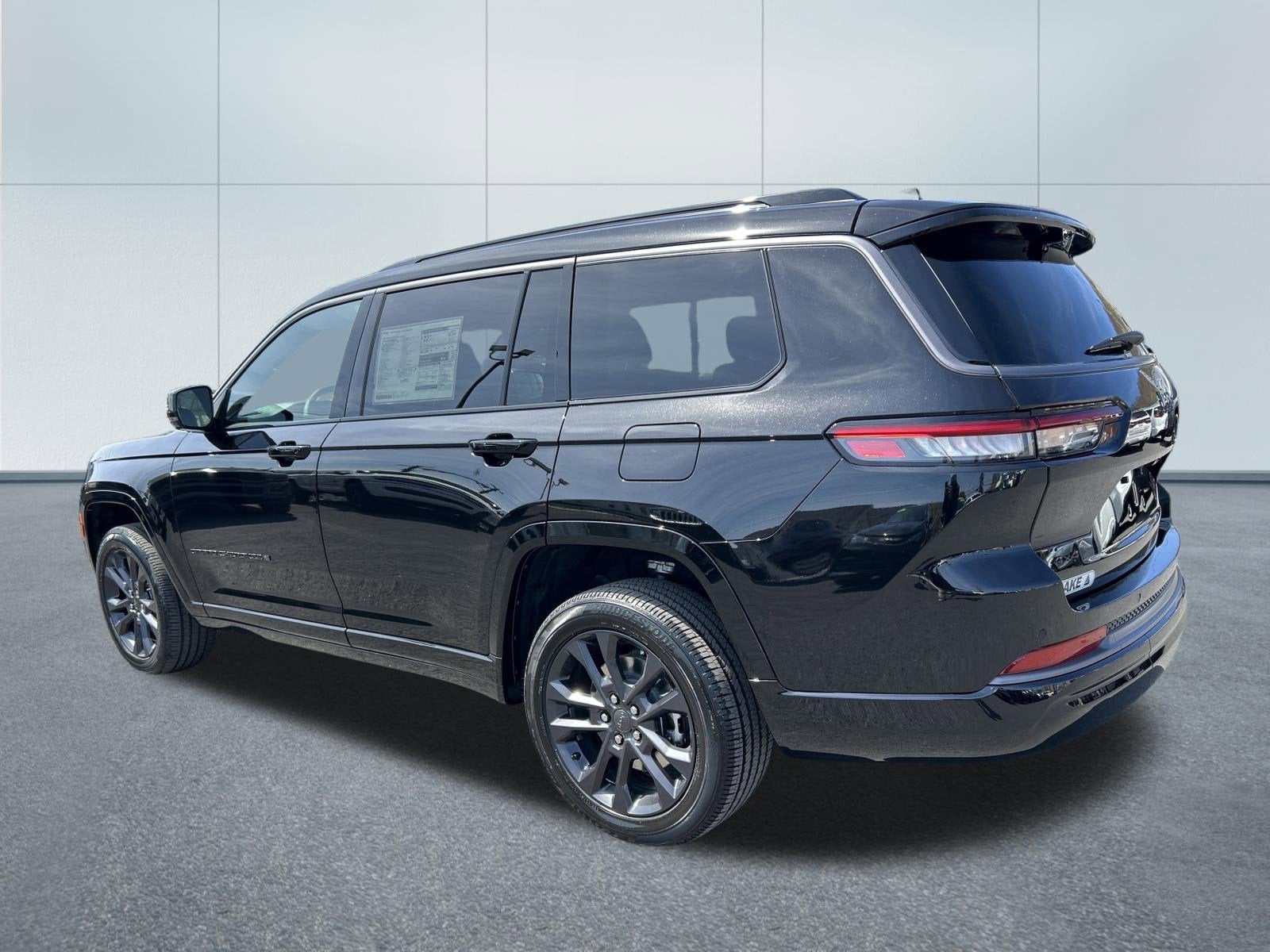 2026 Jeep Grand Cherokee L Limited Reserve