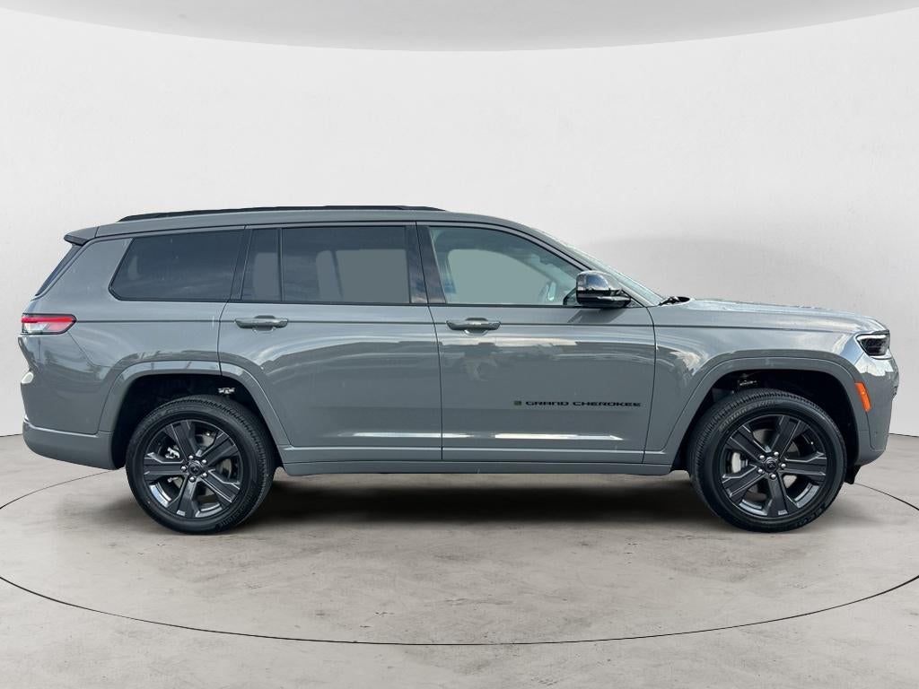 2027 Jeep Grand Cherokee L Limited Reserve