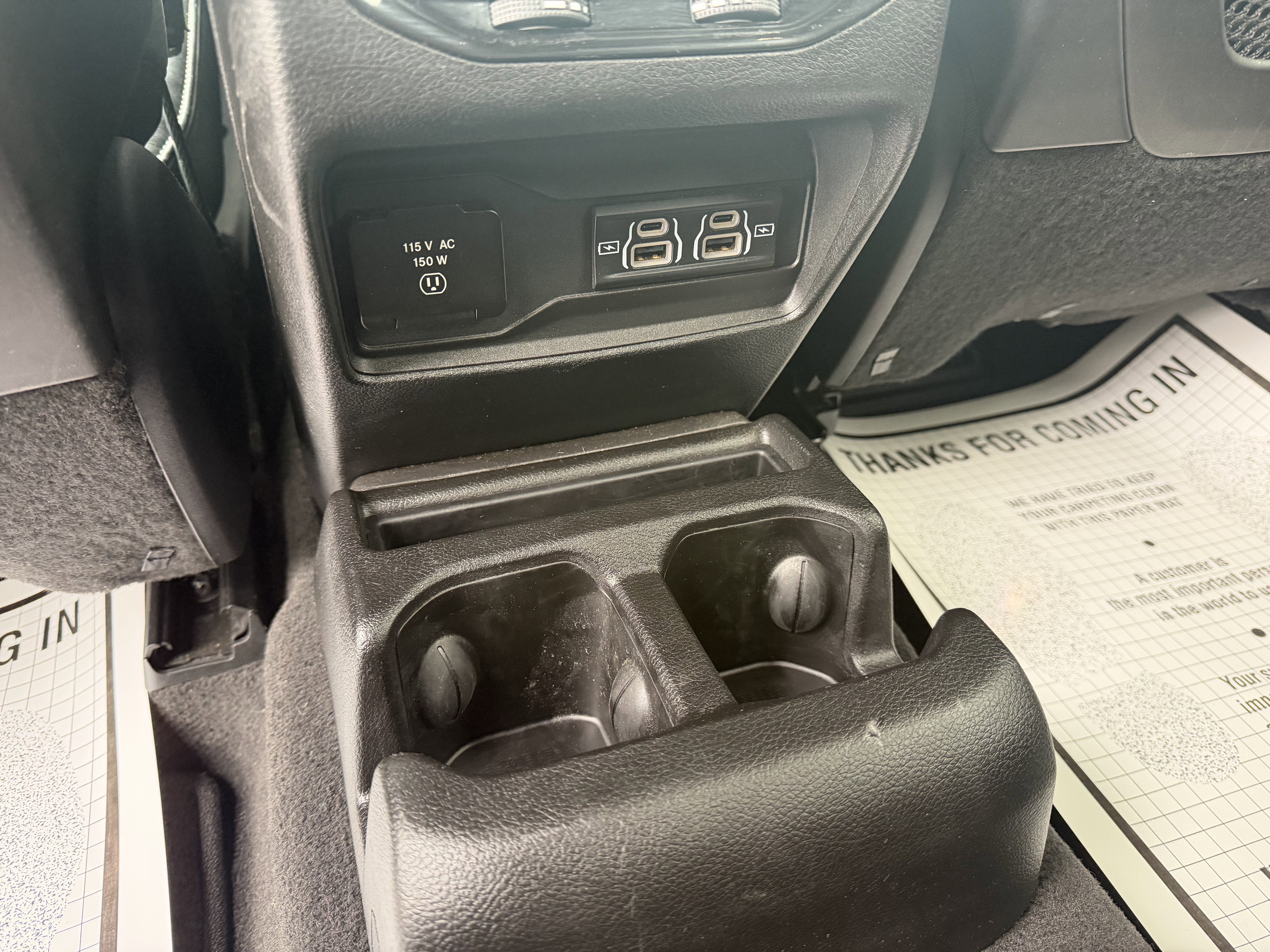 2021 Jeep GRAND CHEROKEE OVERLAND