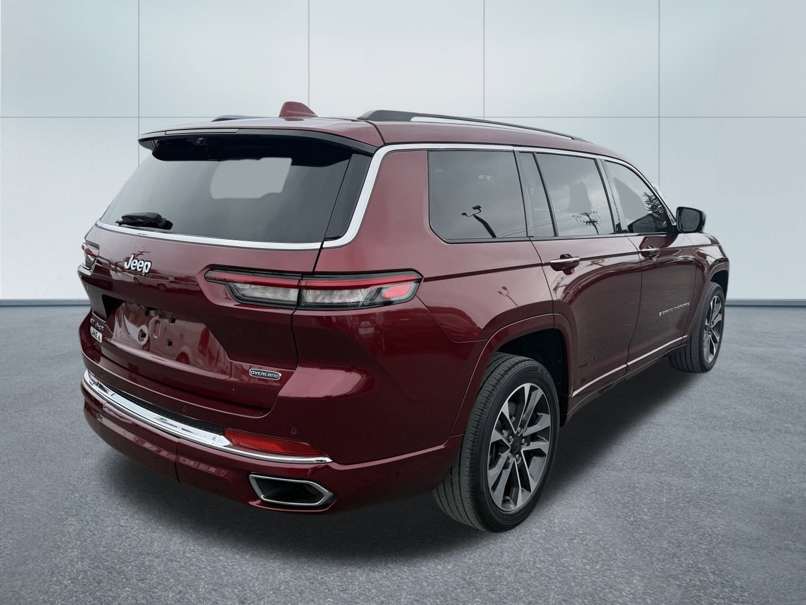 2021 Jeep GRAND CHEROKEE OVERLAND