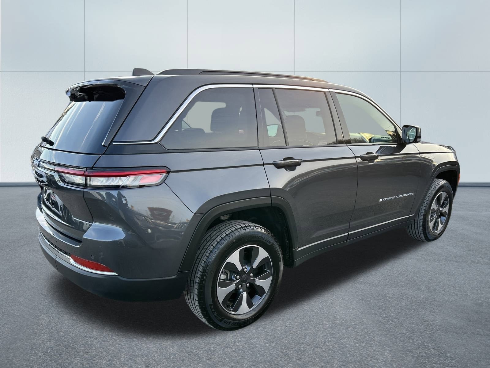 2024 Jeep GRAND CHEROKEE 4XE