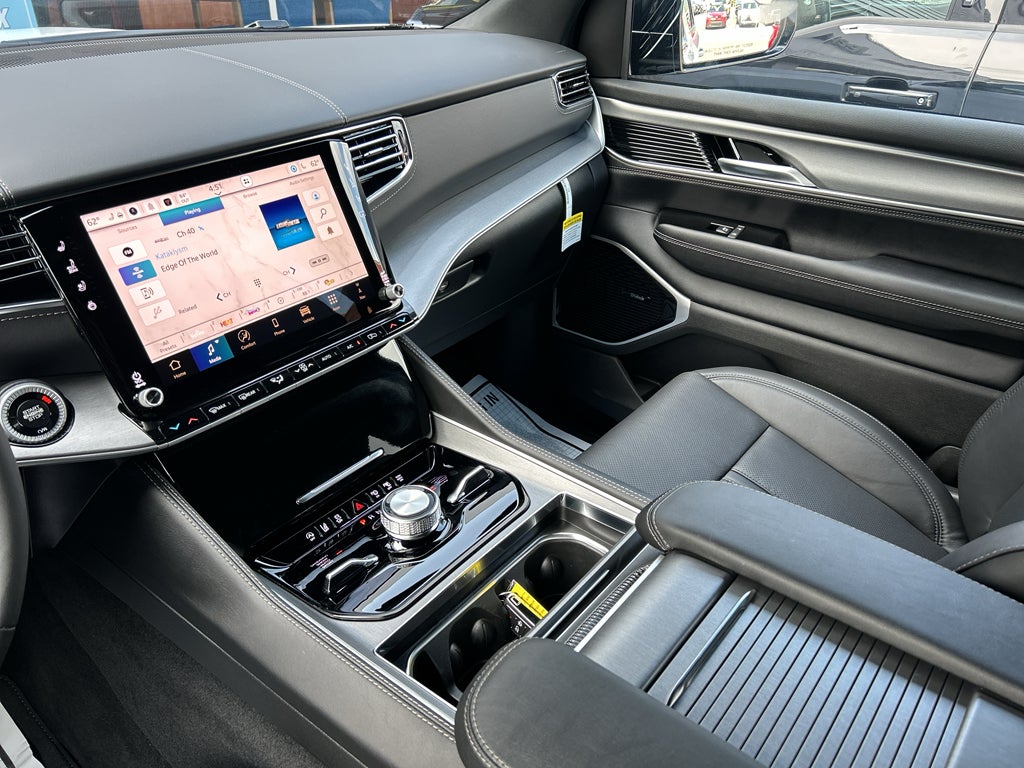 2026 Jeep Grand Wagoneer Limited Reserve