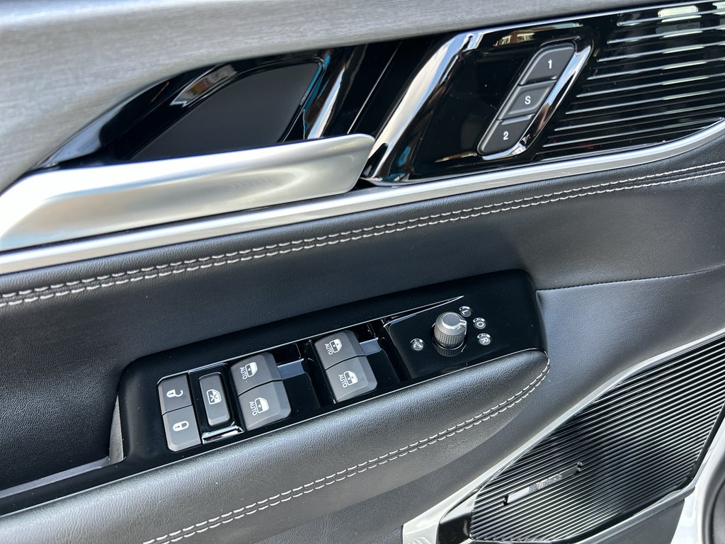 2026 Jeep Grand Wagoneer Limited Reserve