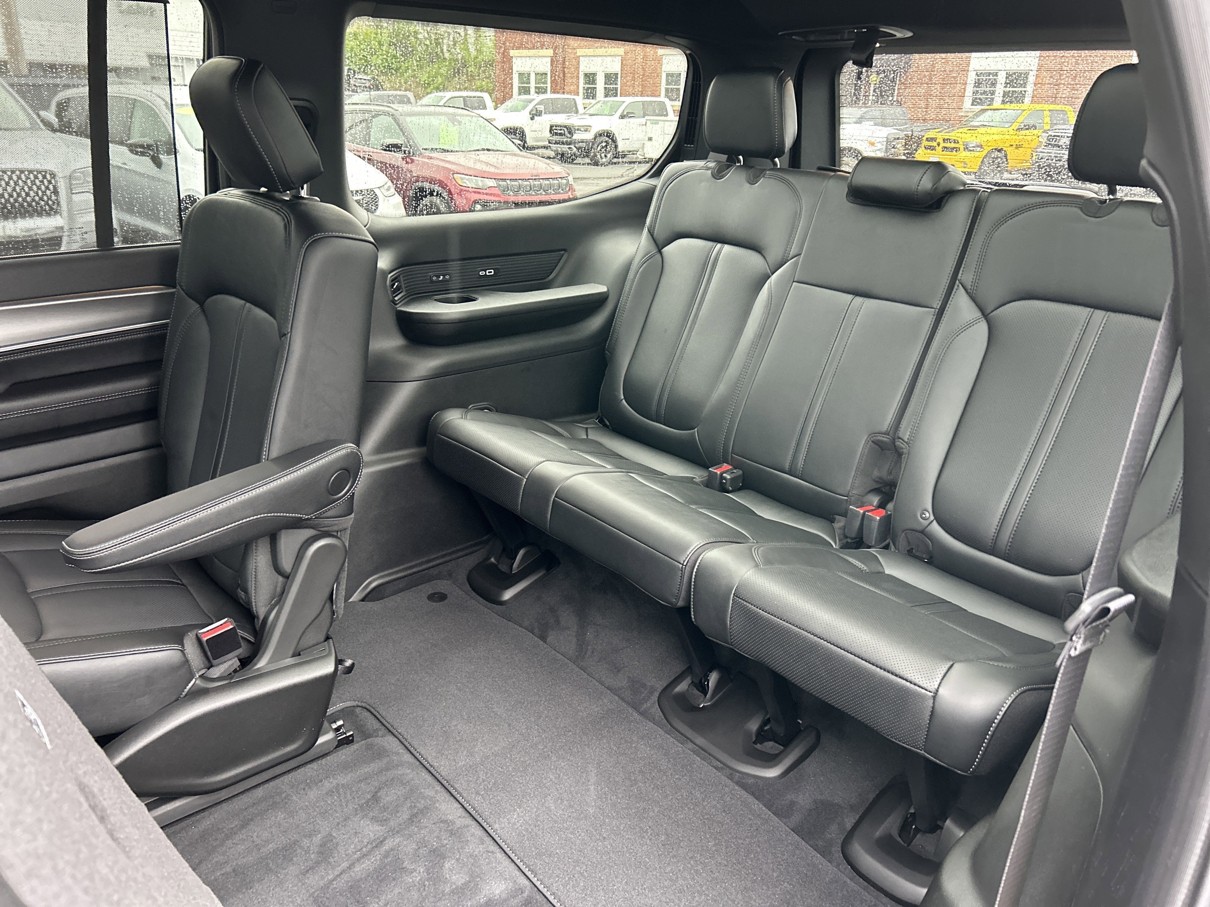2026 Jeep Grand Wagoneer Limited Reserve
