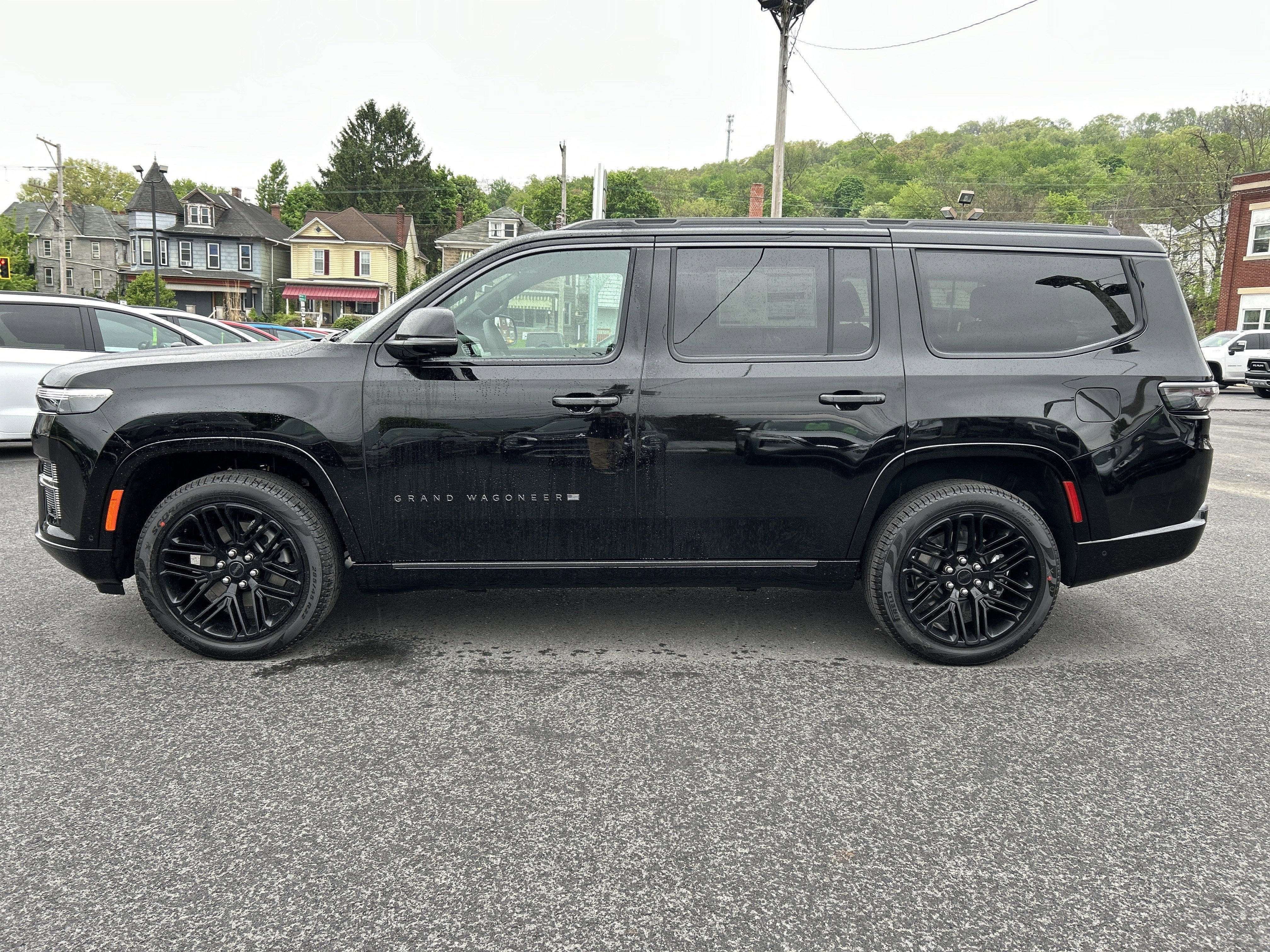 2026 Jeep Grand Wagoneer Limited Reserve