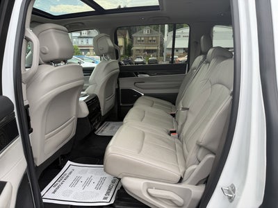2022 Jeep WAGONEER SERIES II