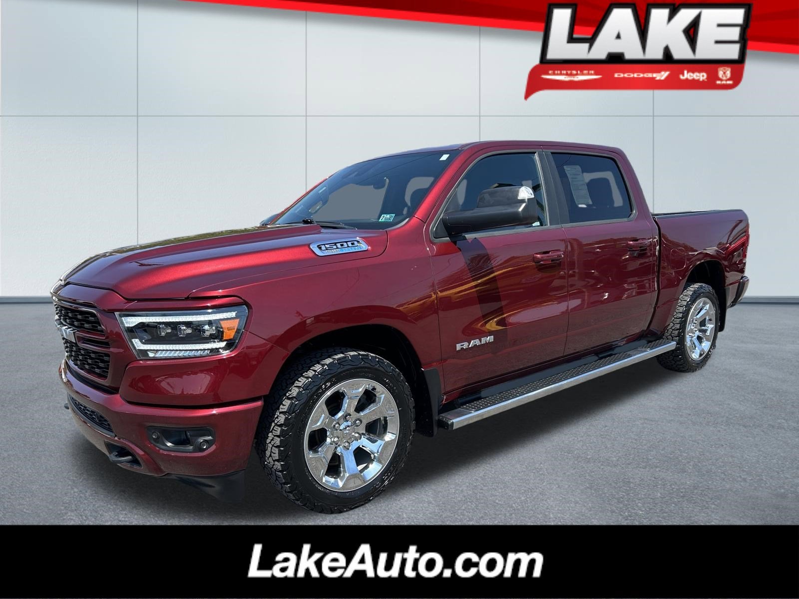 2024 RAM 1500 Big Horn/Lone Star 4x4 Crew Cab 5'7's photo