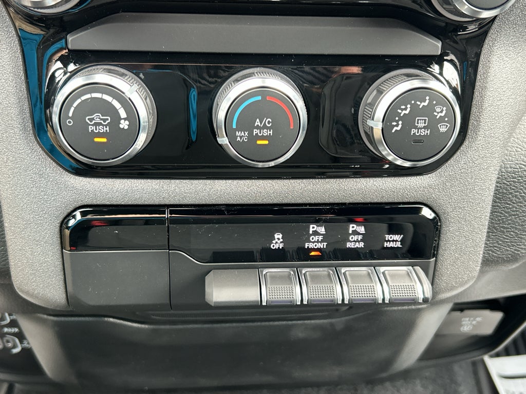 2027 RAM 1500 Warlock