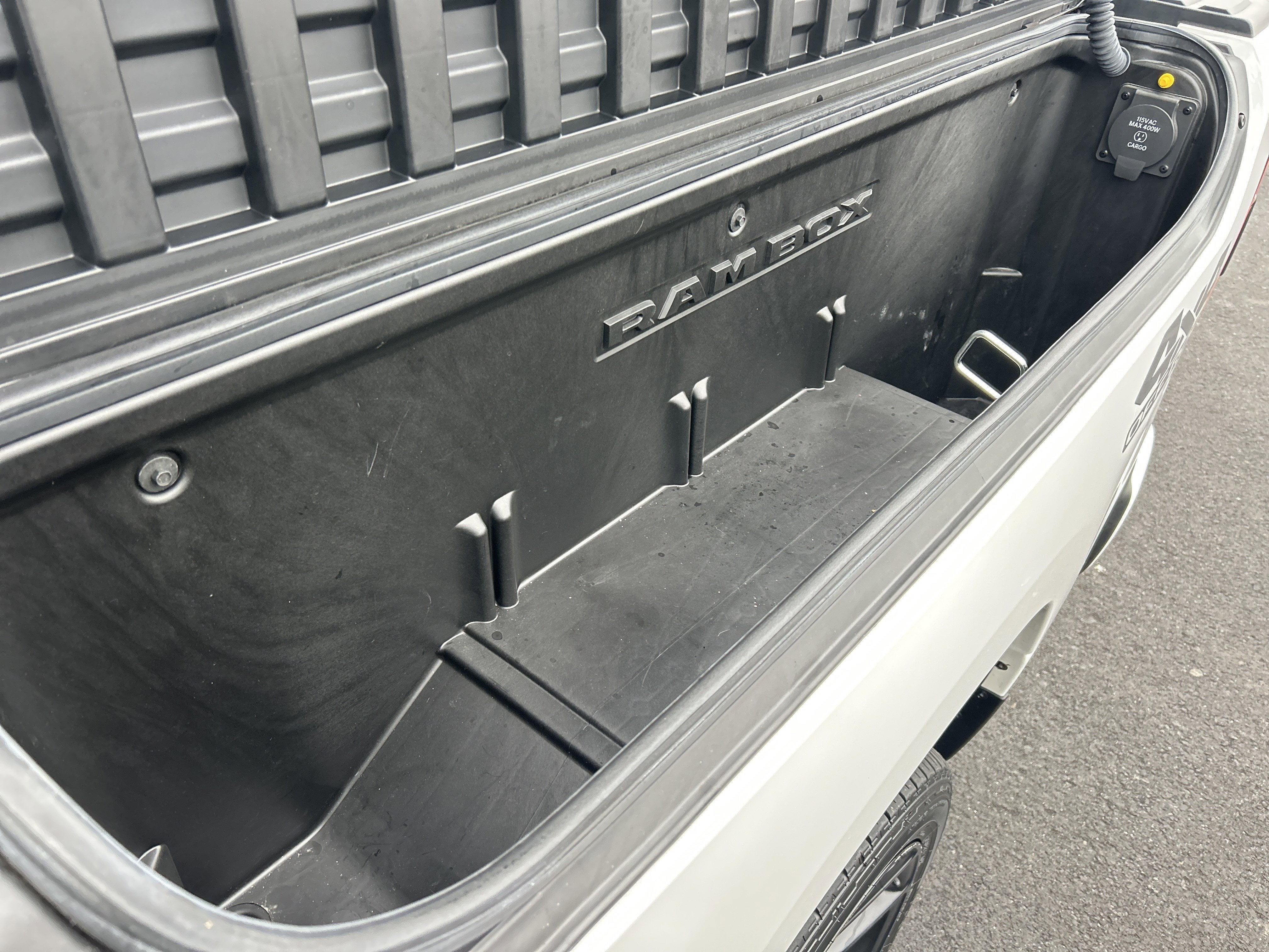 2023 RAM RAM 1500 LARAMIE