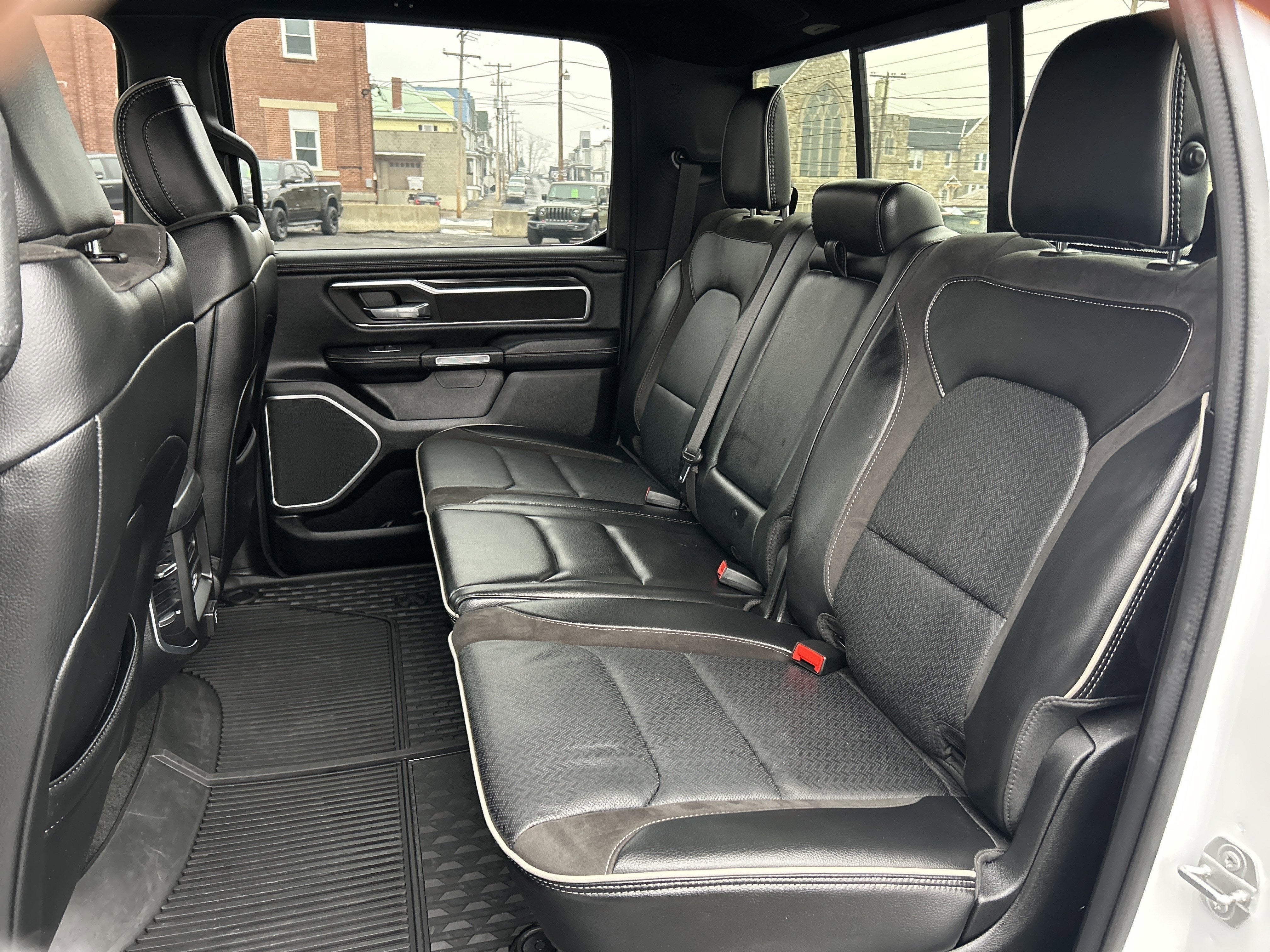 2023 RAM RAM 1500 LARAMIE